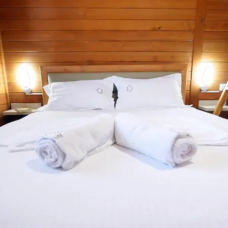 Bujtina E Muriqit Resort