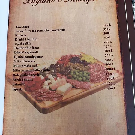 Θέρετρο Bujtina E Muriqit *