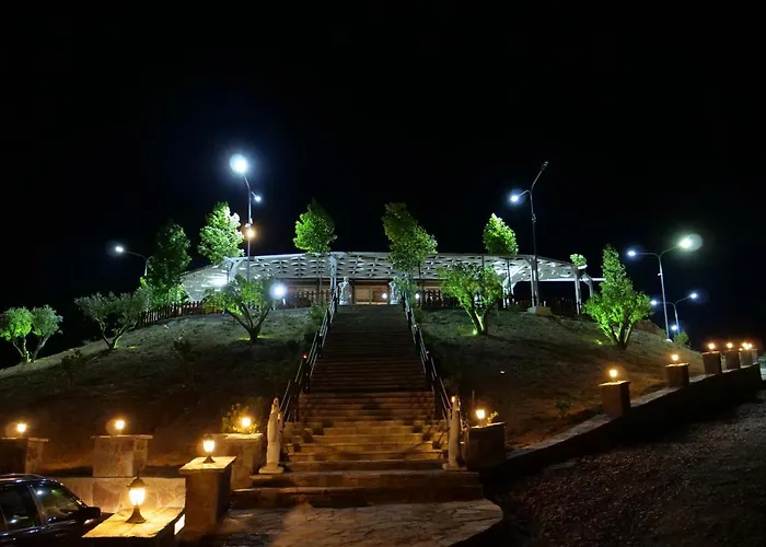 Resort Bujtina E Muriqit Zogaji