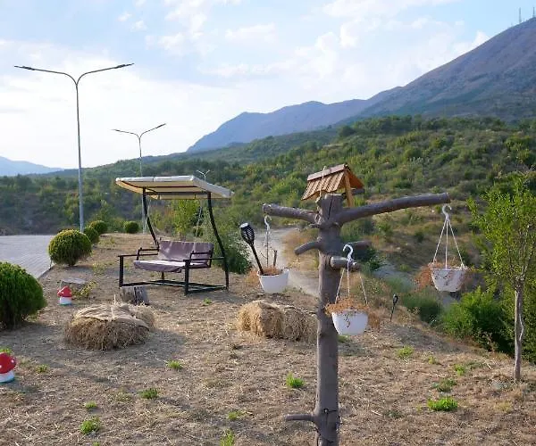 Bujtina E Muriqit Resort Zogaji