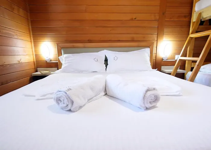 Bujtina E Muriqit Resort