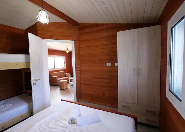 Bujtina E Muriqit * Zogaji