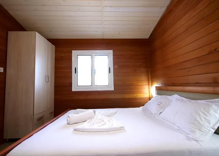 Bujtina E Muriqit * Zogaji