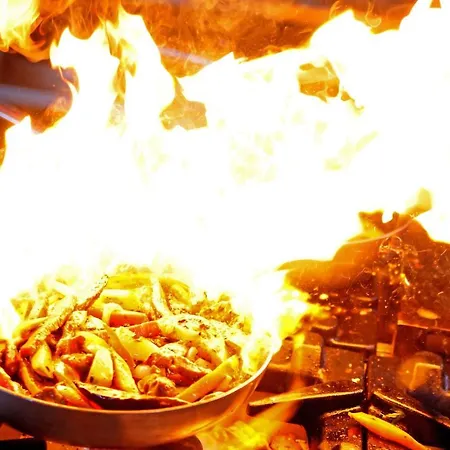 Bujtina E Muriqit منتجع Zogaji