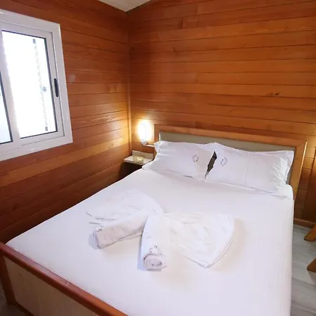 منتجع Bujtina E Muriqit Zogaji